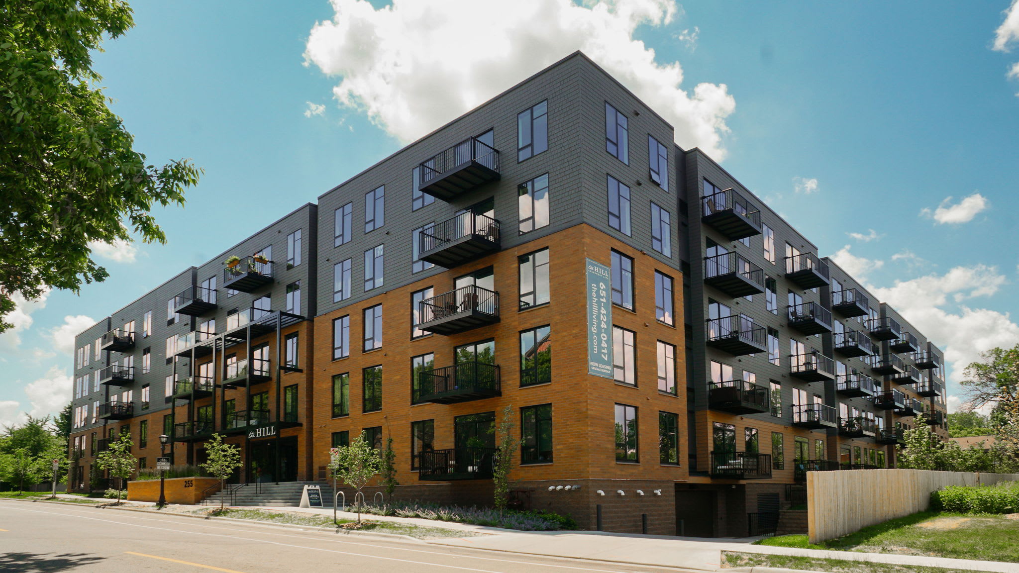 Cathedral Hill Apartments | The Hill Apartments